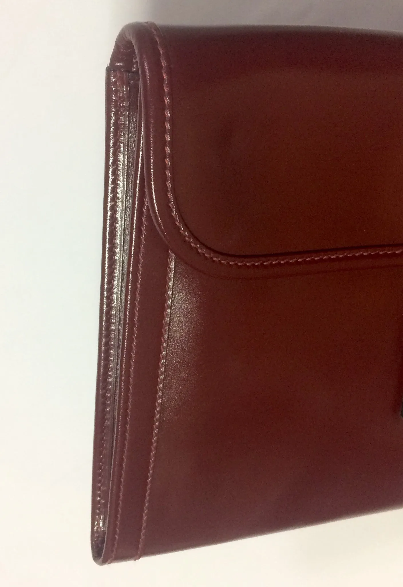 80's vintage HERMES jige, document case, dark wine, bordeaux boxcalf portfolio purse, iPad case. Classic and sophisticated style.