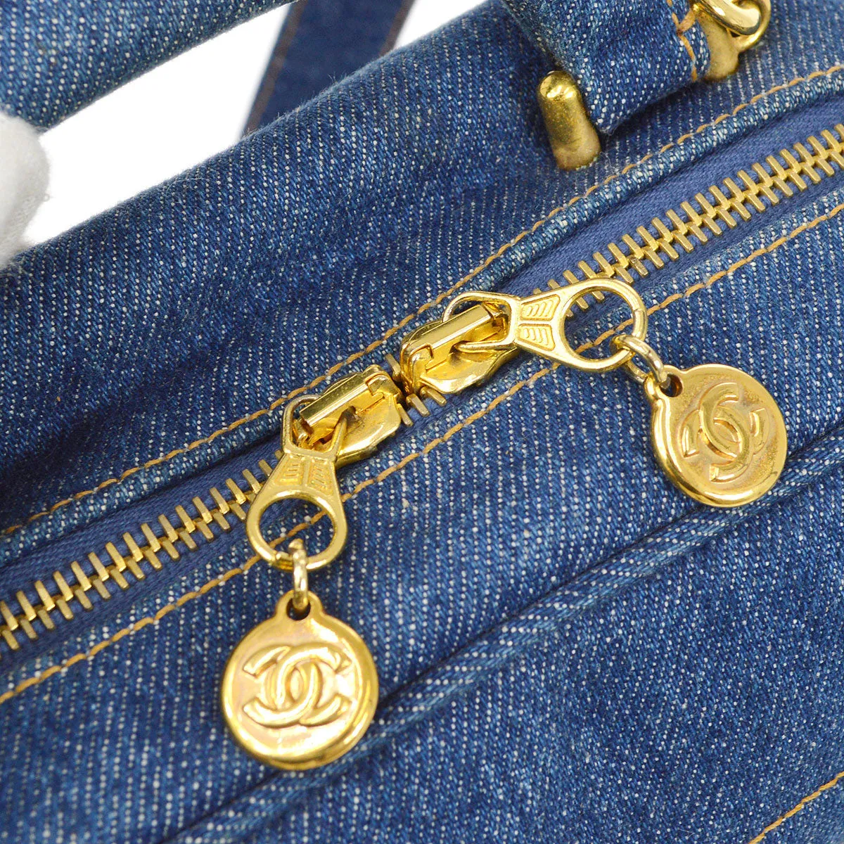 CHANEL 1996-1997 Denim Lunch Box Vanity 00094