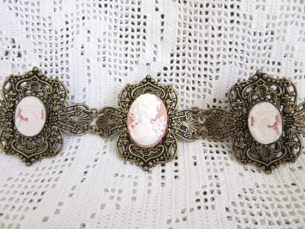 Gorgeous Pink Cameo Bracelet