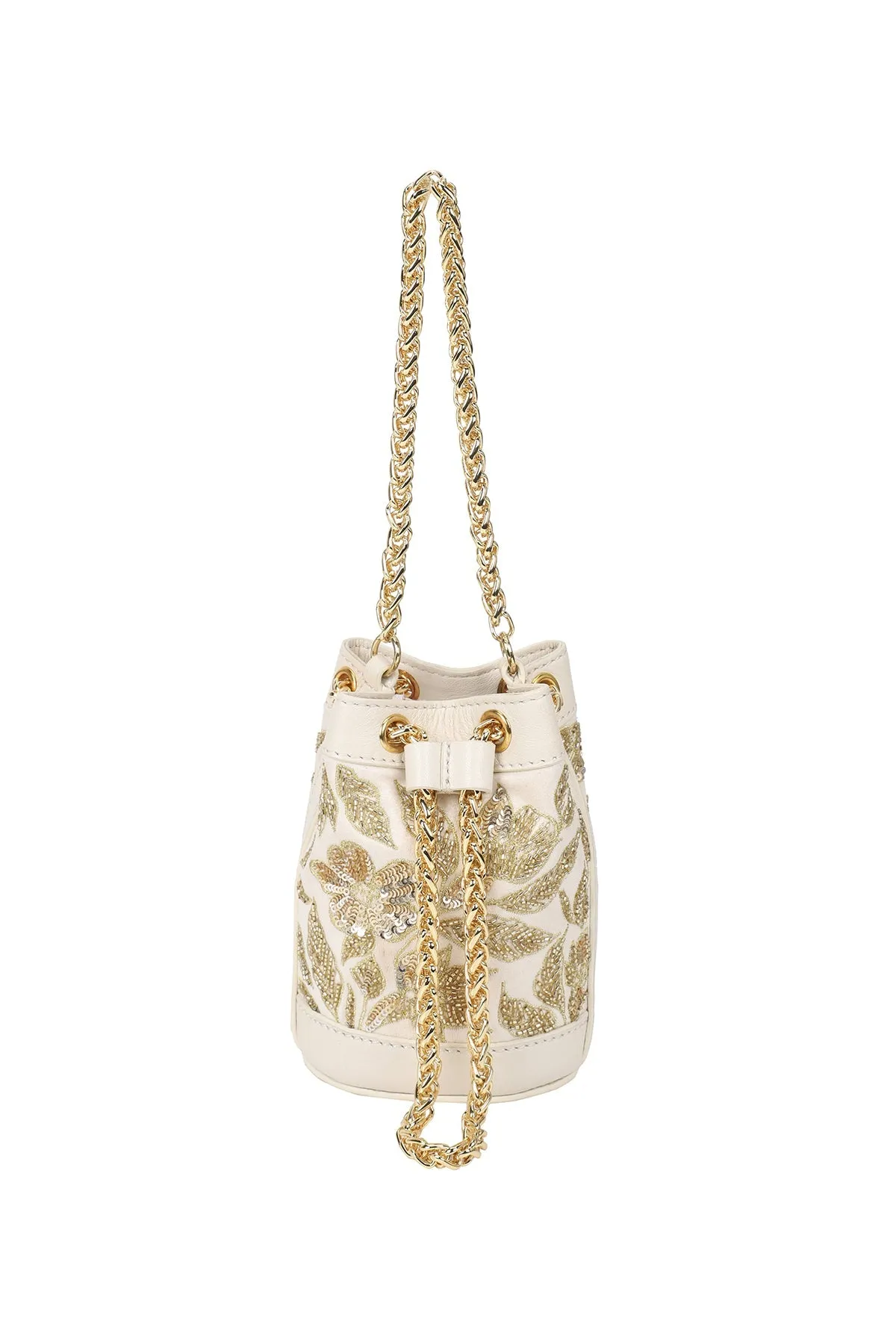 Sharnamli Mehra Adhar with the Holly bag